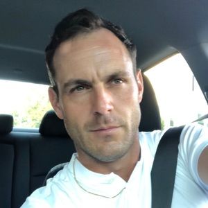 Meet your Posher, Roberto